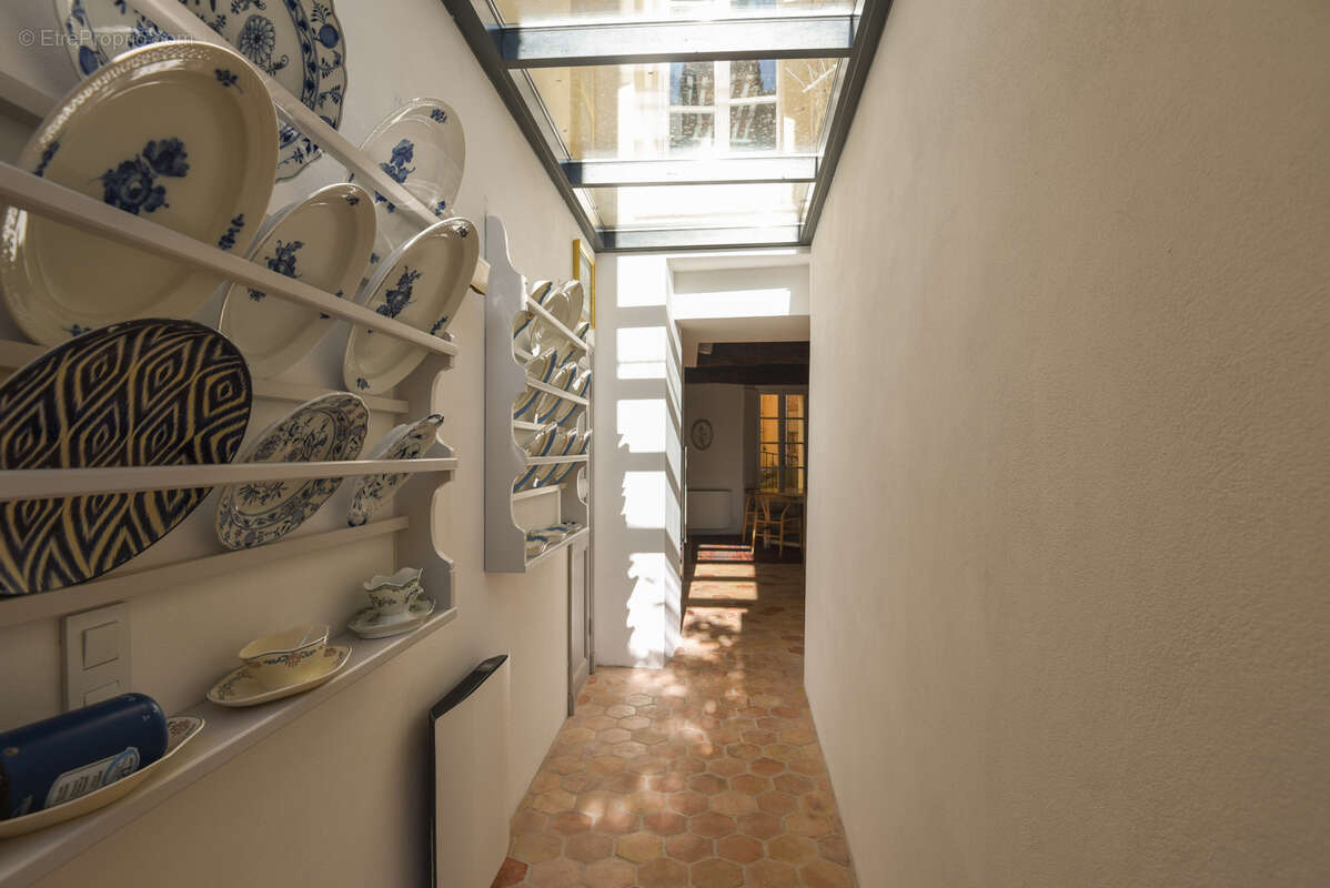 Maison à CHATEAUNEUF-GRASSE