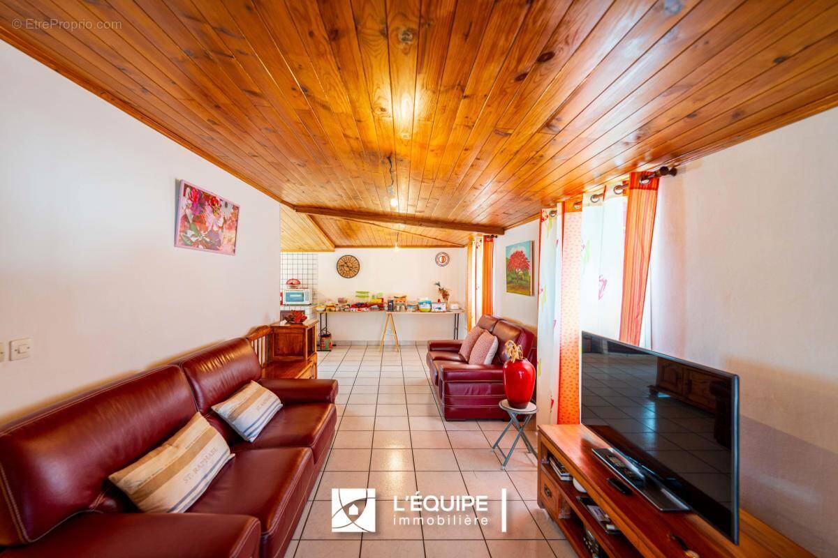 Maison à SAINT-BENOIT