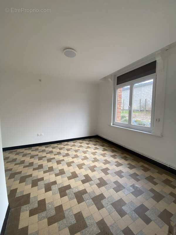 Maison à SAINT-POL-SUR-TERNOISE