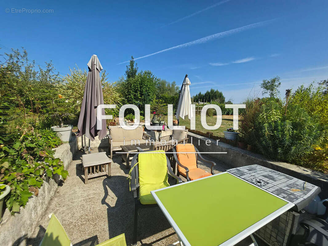 A vendre Maison 6 pièces à vendre à Marchésieux - Réf 2559FL - photo 8