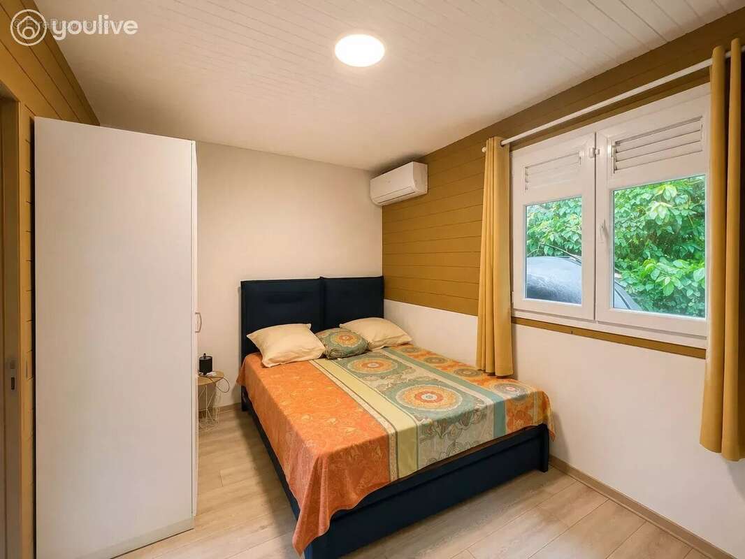 Proche CHU– Villa+ Bungalow 283 m²-piscine -Jardin- Fort-de-France - photo 20