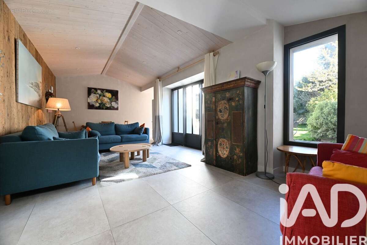 Photo 3 - Maison à SAINT-MARTIN-DE-RE