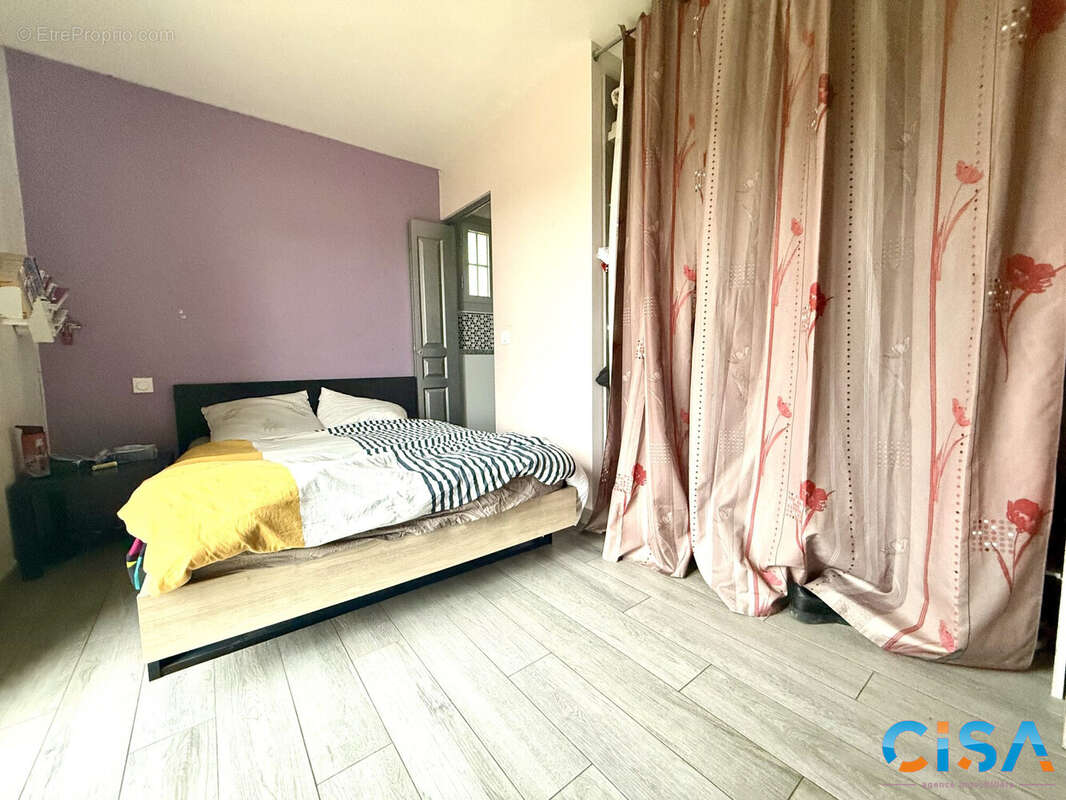 Maison à RONQUEROLLES