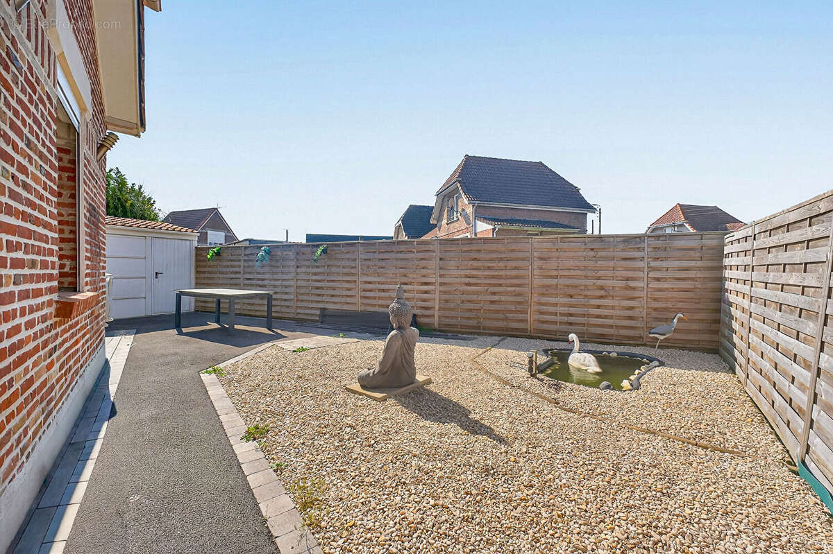 Maison à MASNY