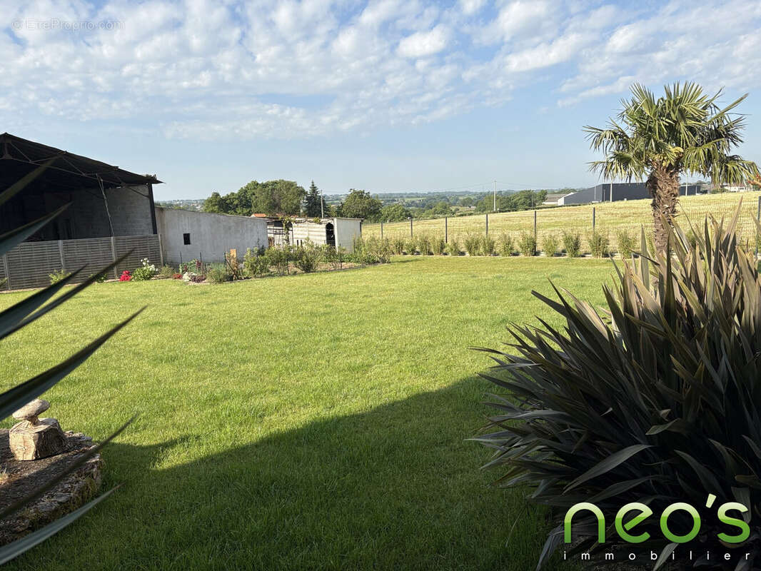 Maison à LA RENAUDIERE