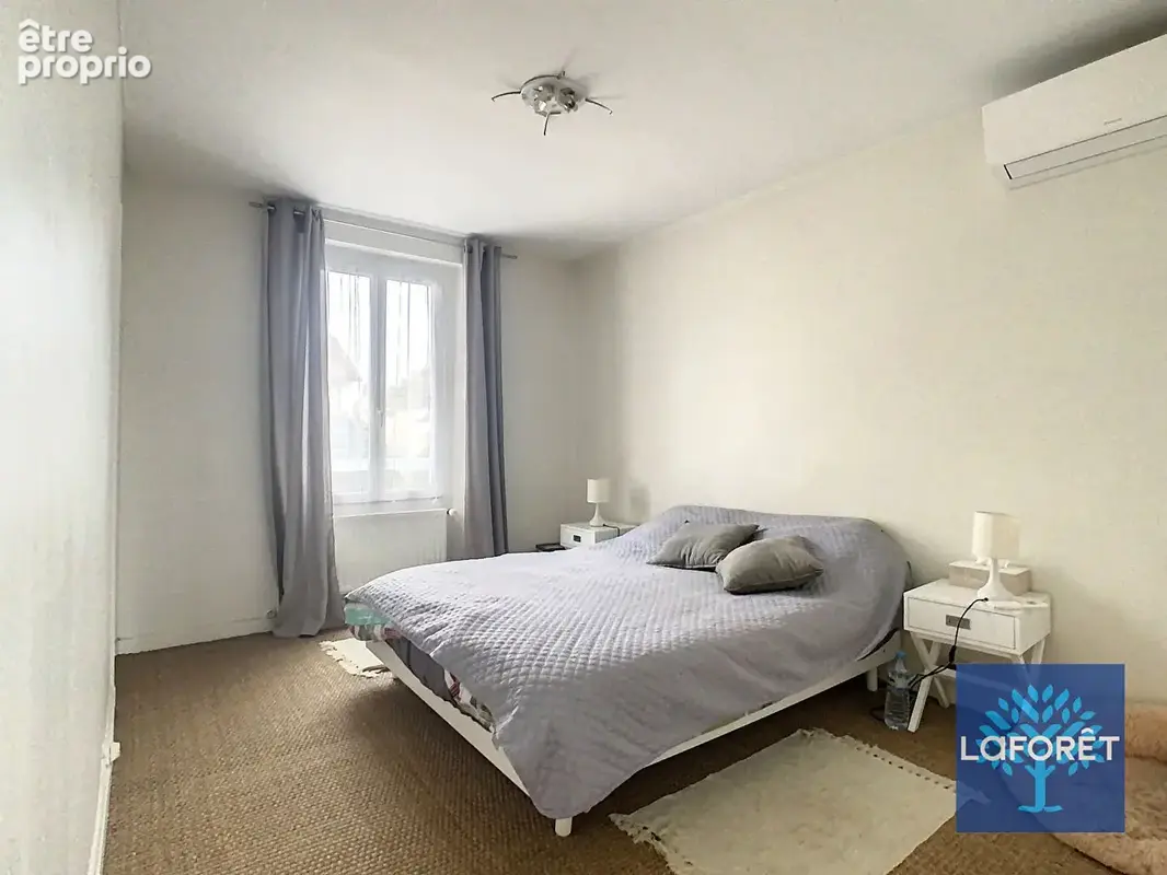 Maison avec Piscine + Dépendance plein centre de La Ferte Alais 6 pièces 189m² - photo 8