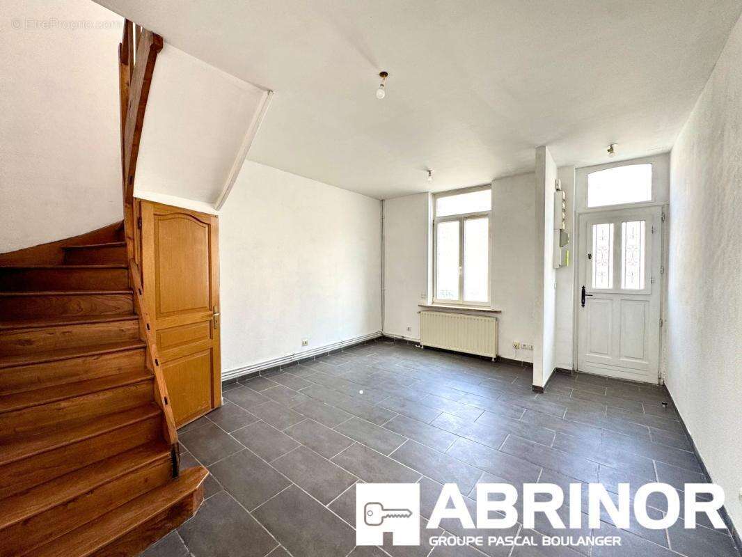 Charmante Amiénoise 3 chambres avec terrasse et atelier – Quartier Saint-Honoré - photo 2