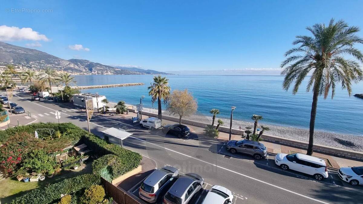 Appartement à ROQUEBRUNE-CAP-MARTIN