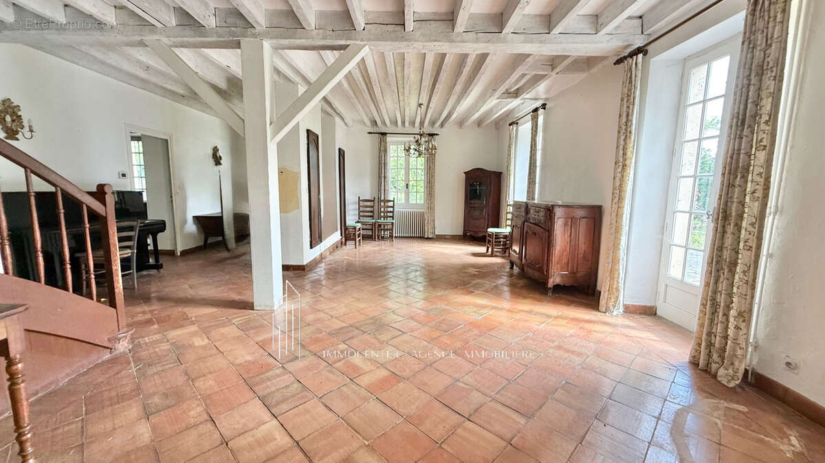 Maison à CHEYSSIEU