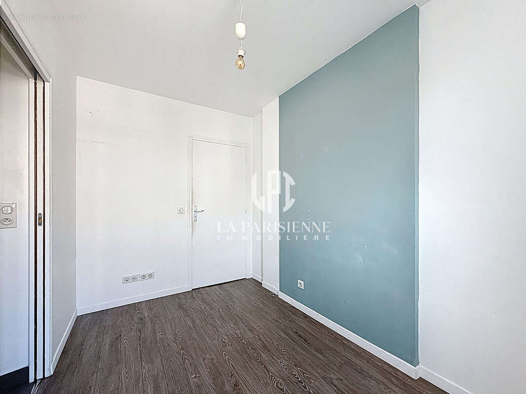 Appartement à PARIS-19E