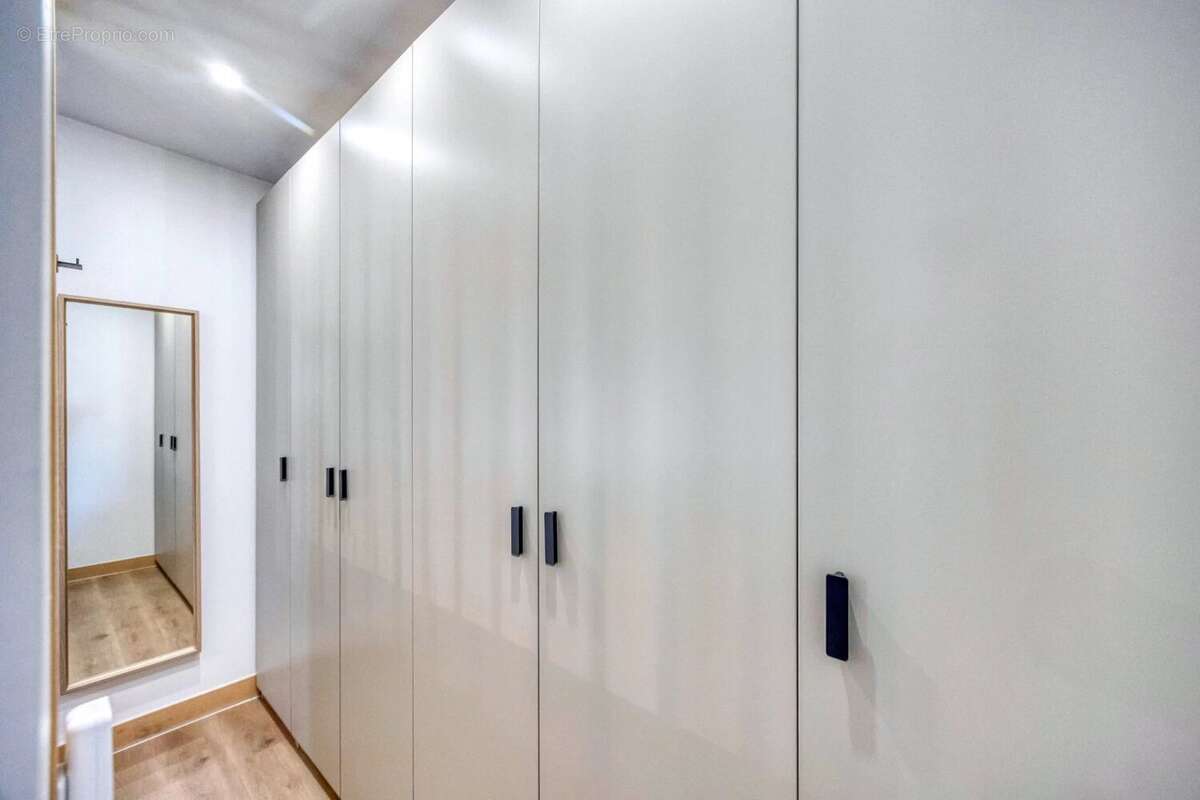 Maison à SAINT-EGREVE