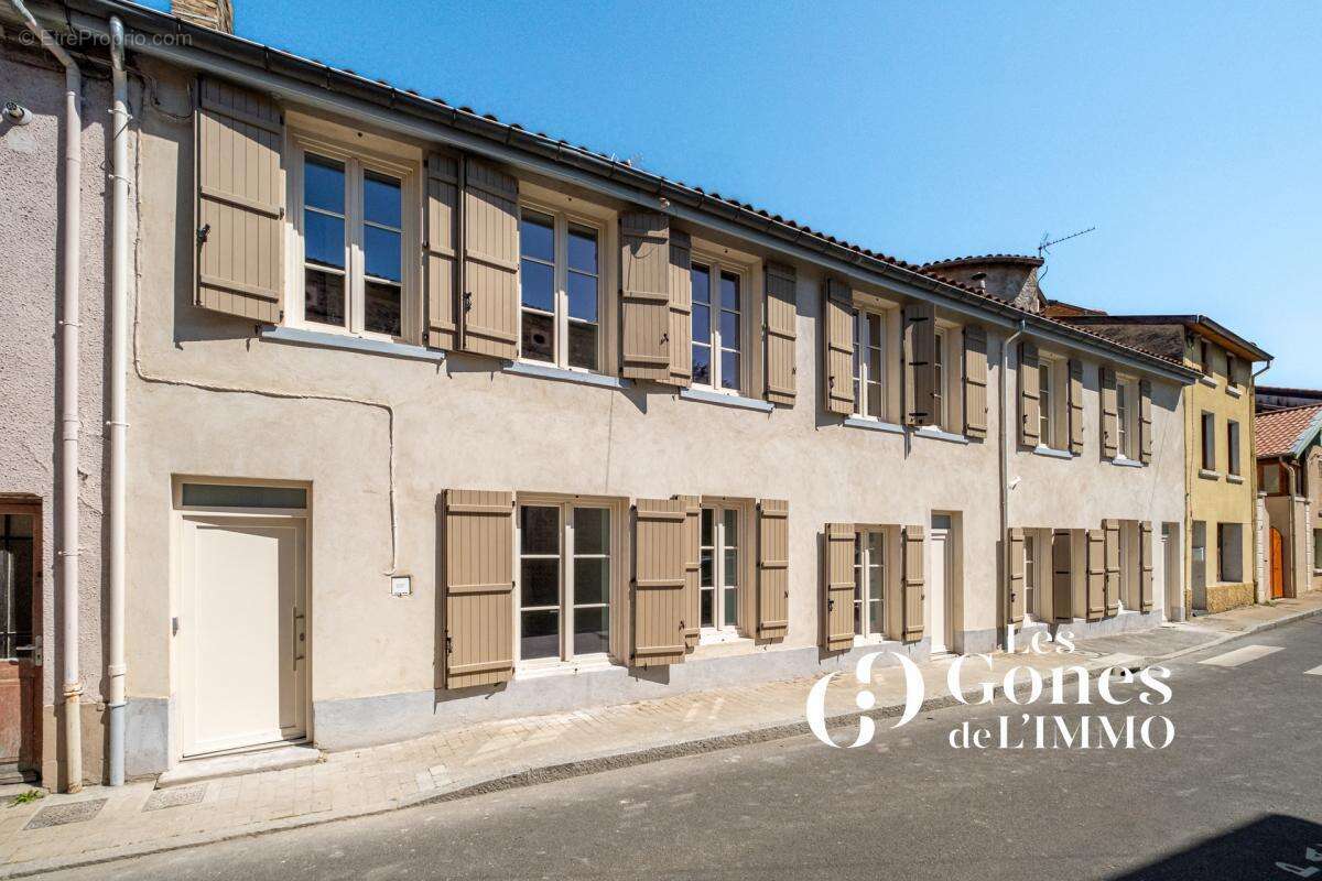 Appartement à SAINT-GENIS-LAVAL