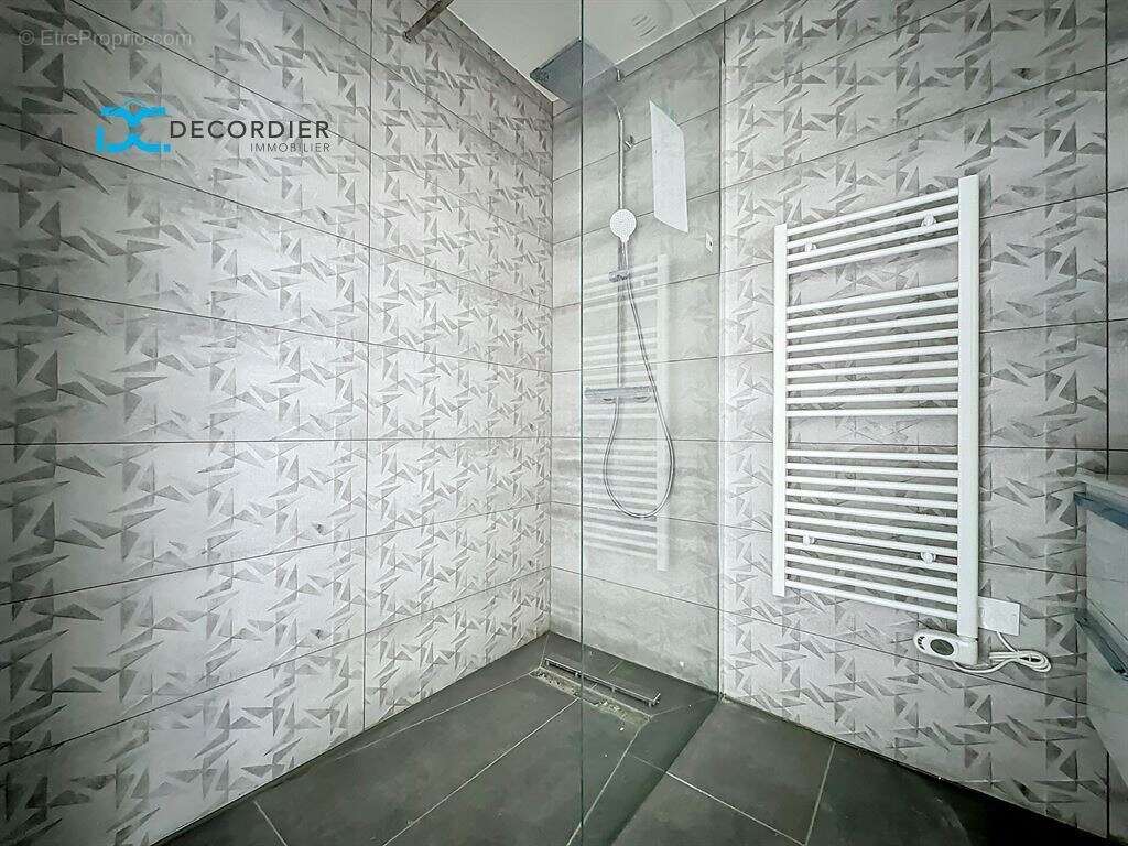 Appartement à NEUVECELLE