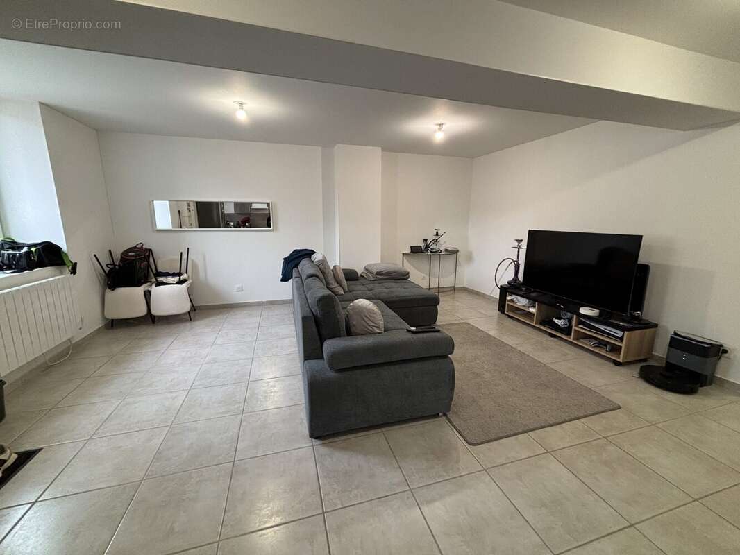 Appartement à FOURCHAMBAULT