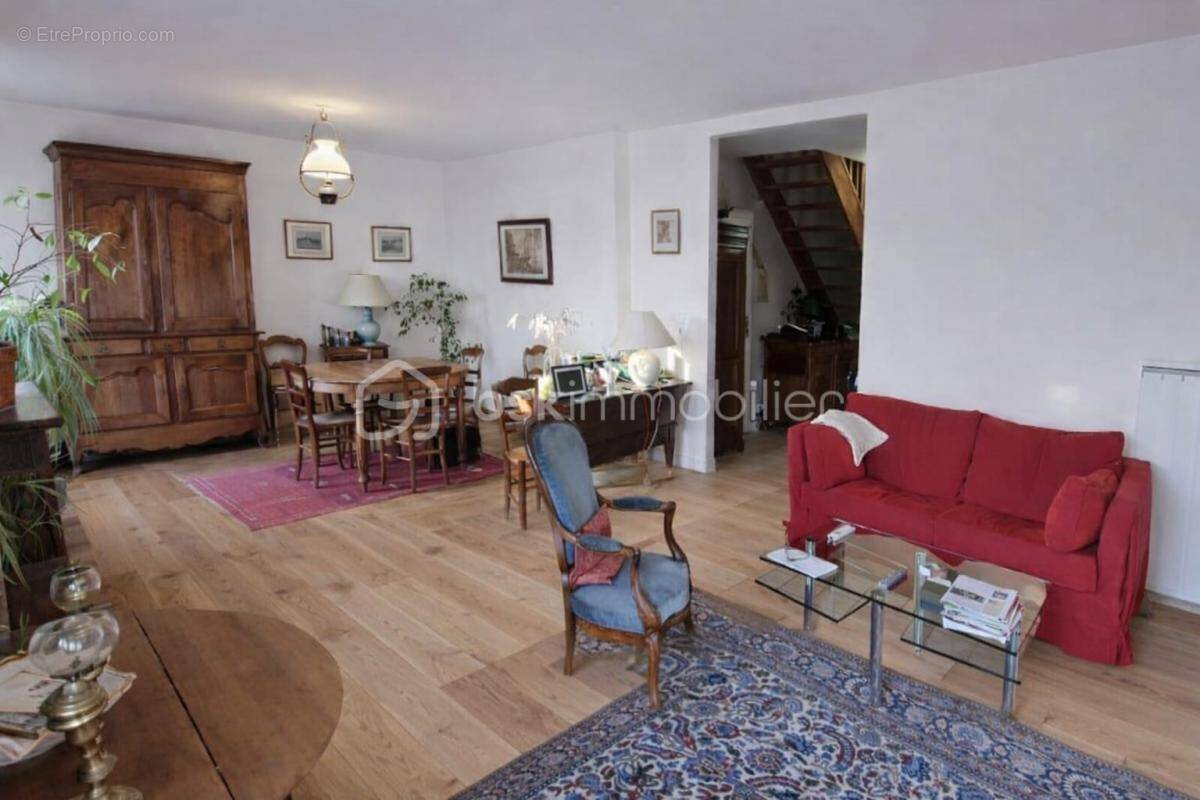 Maison à LONGJUMEAU