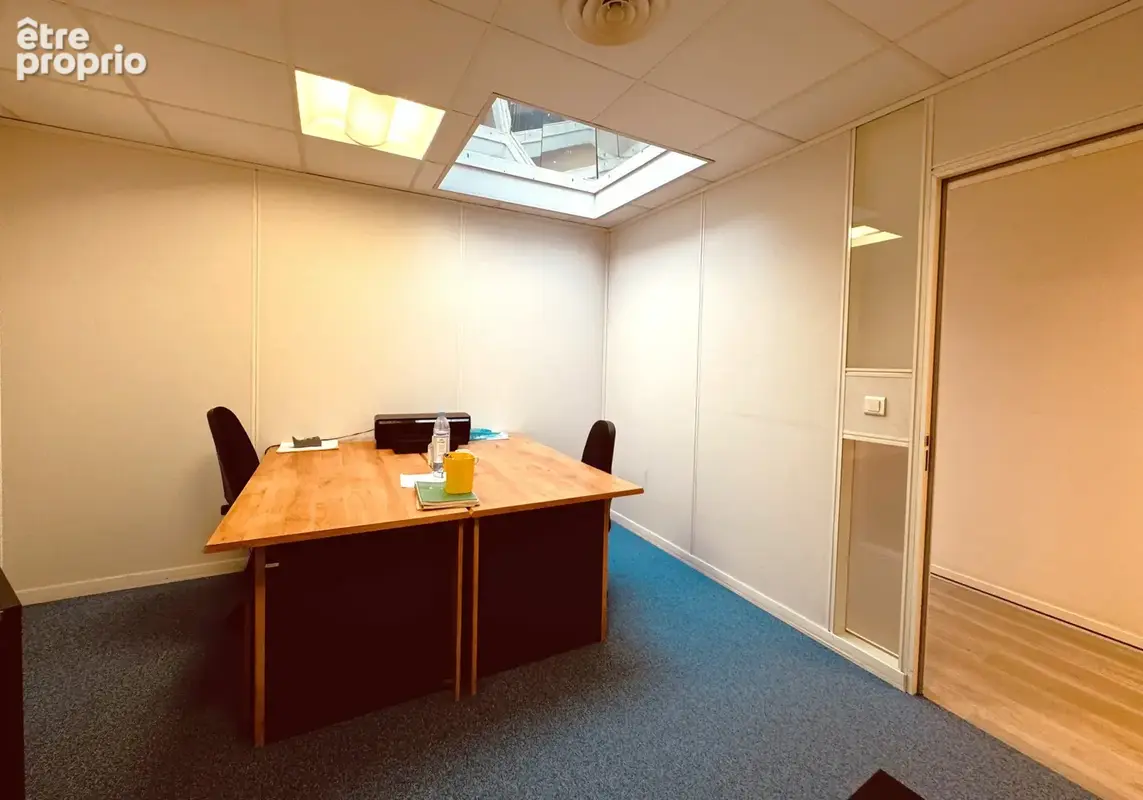 Saint-cloud   plateau de bureaux de 170 m2 avec 3 places de parking - photo 7