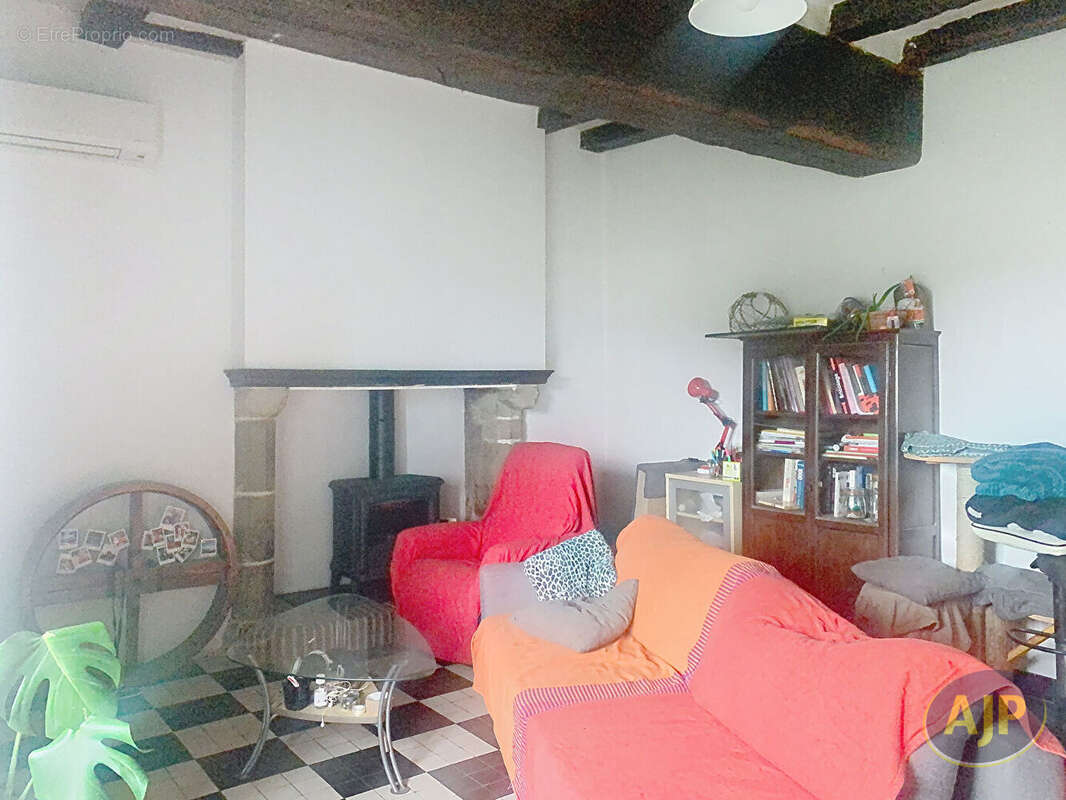 Maison à GRUGE-L&#039;HOPITAL