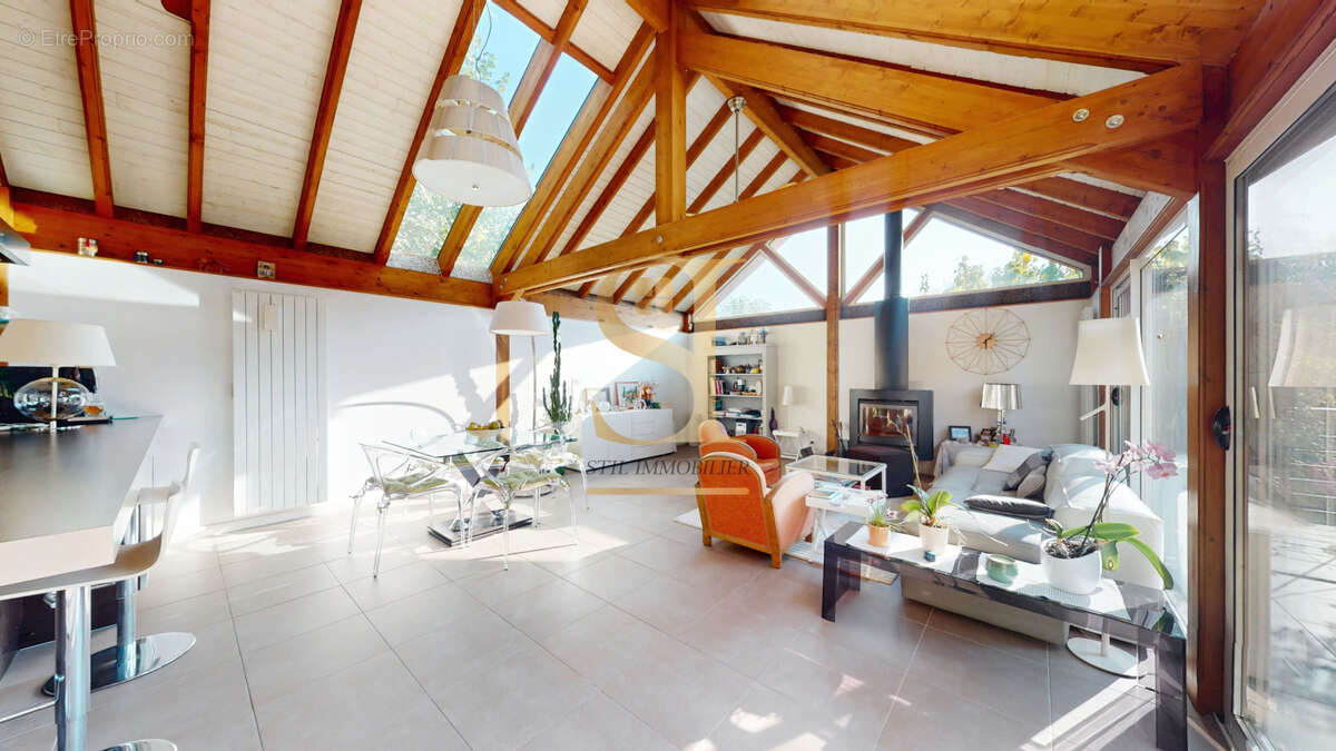 Maison à JUVISY-SUR-ORGE