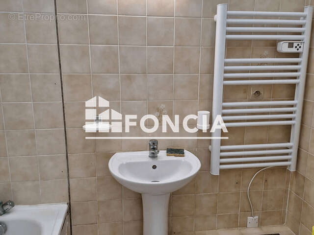 Appartement à MENNECY