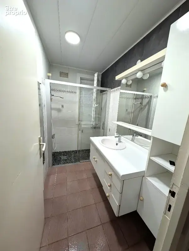 Maison sur sous-sol complet sur 880 m2 de terrain - photo 9
