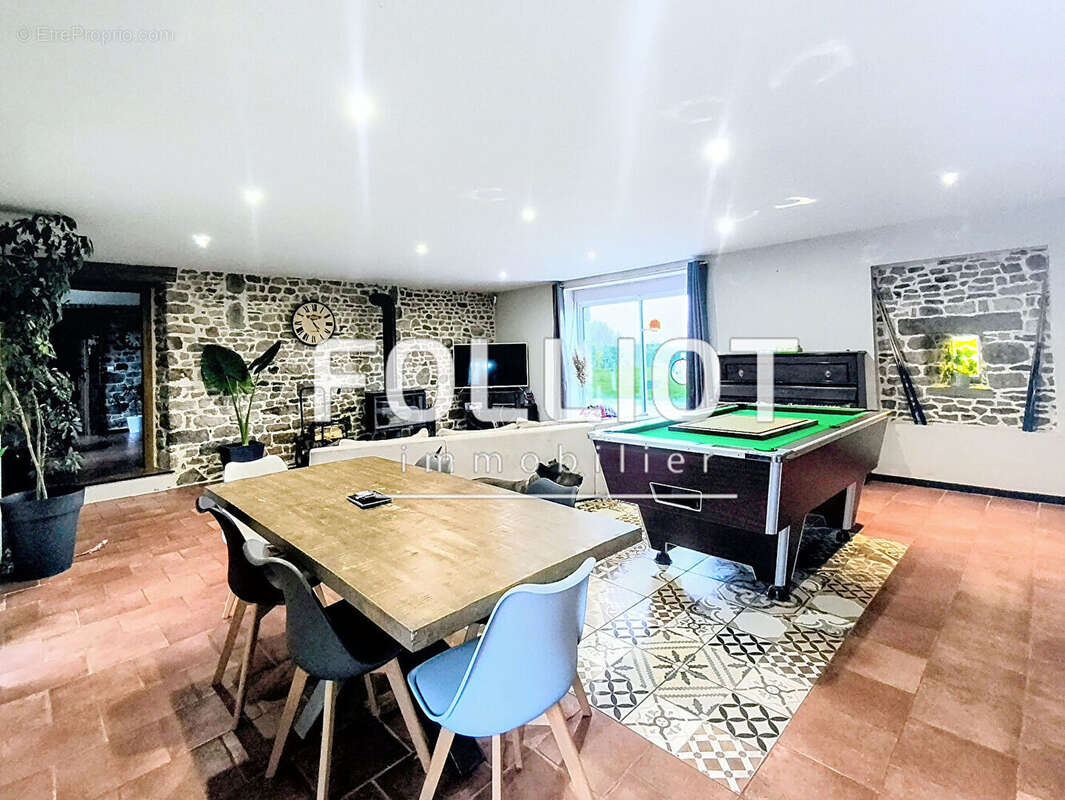 Maison à LE TANU