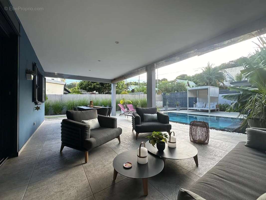 Maison à ENTRE-DEUX