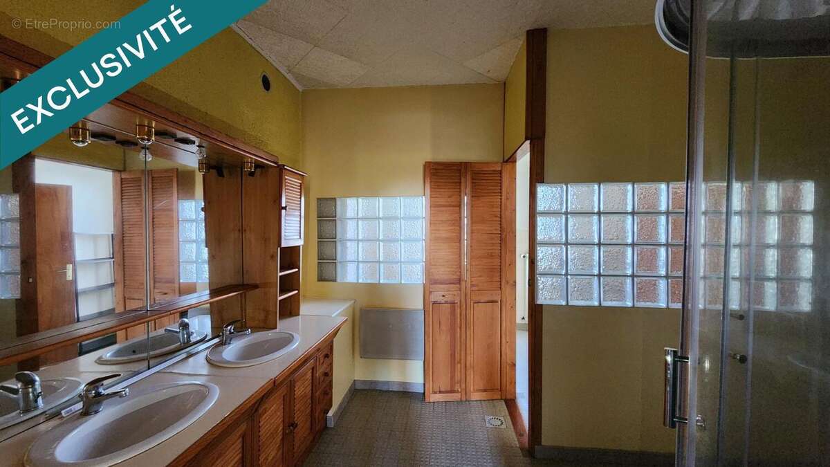 Photo 6 - Appartement à TOULON-SUR-ARROUX