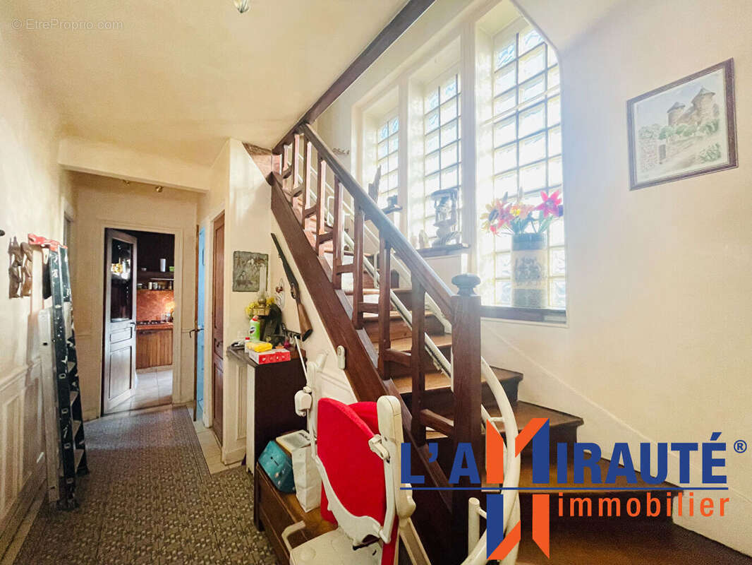 Maison à SARTROUVILLE