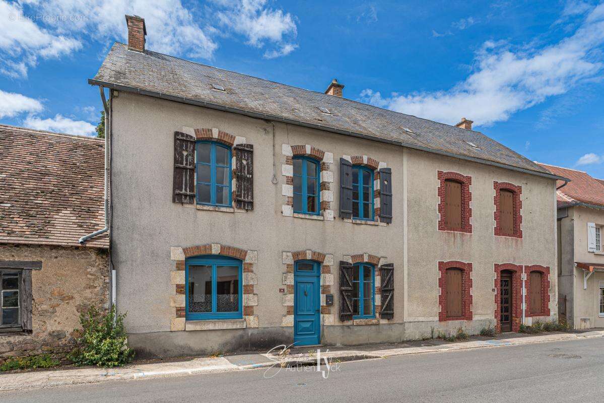 Maison 106 m² à Meuzac  - photo 15