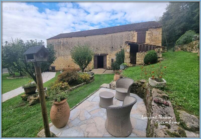 Maison à LES EYZIES-DE-TAYAC-SIREUIL
