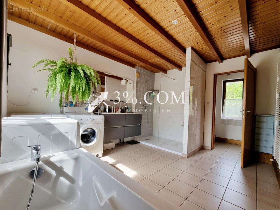 Rare Semi Plain-Pied Individuel - 5 Chambres !! - photo 6
