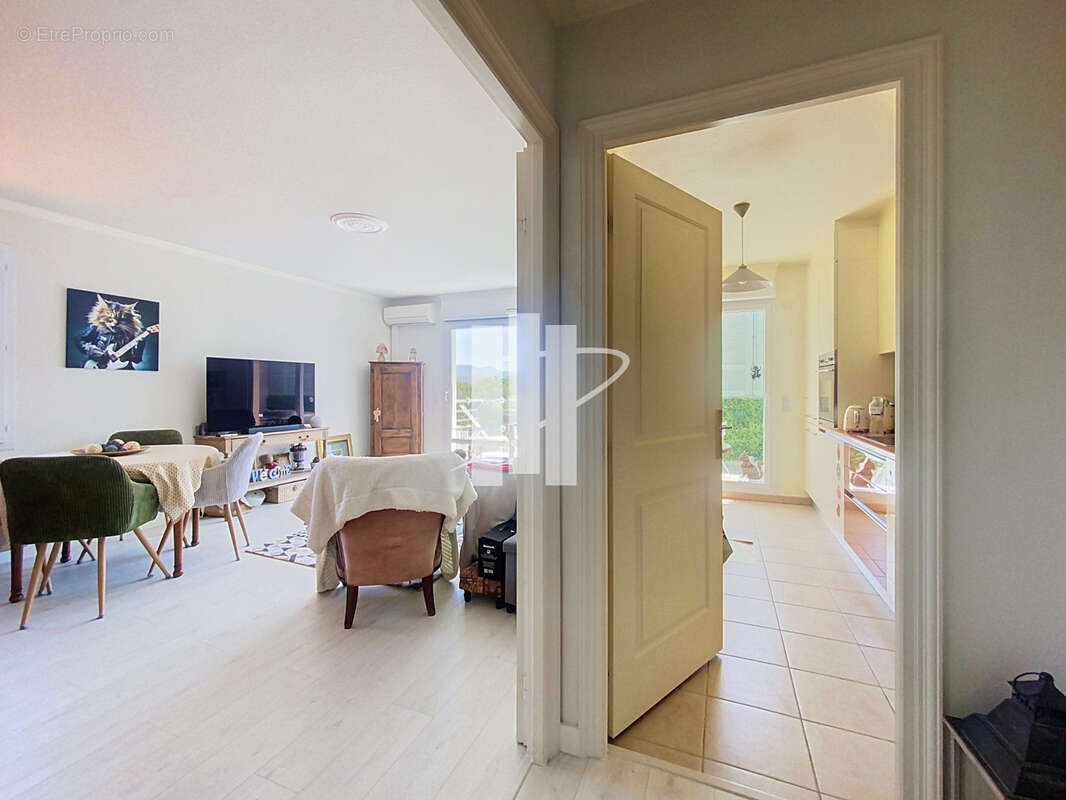 Appartement à FREJUS