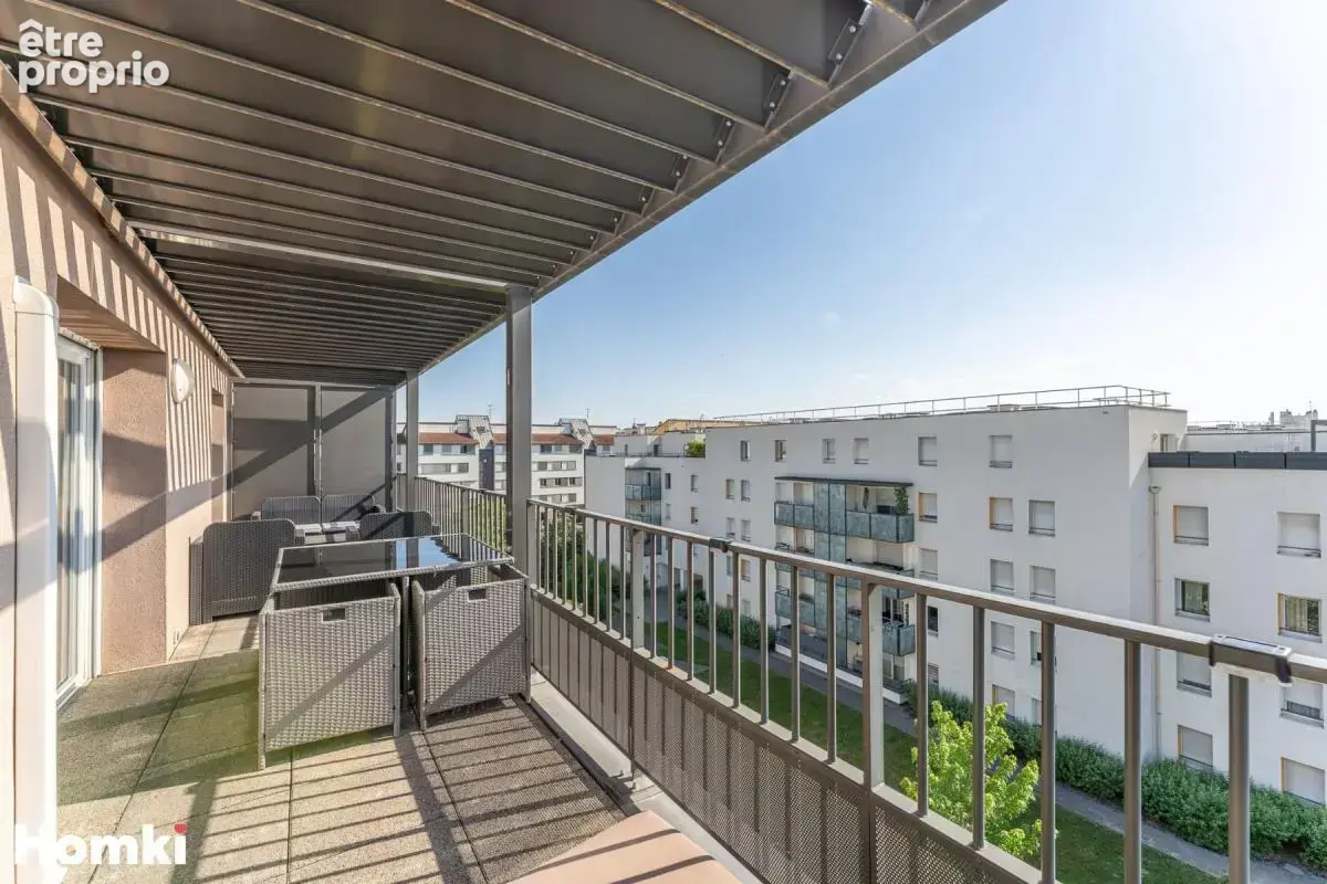 Appartement T3 de 72 m²- Avenue Viviani - Lyon 8 - photo 7