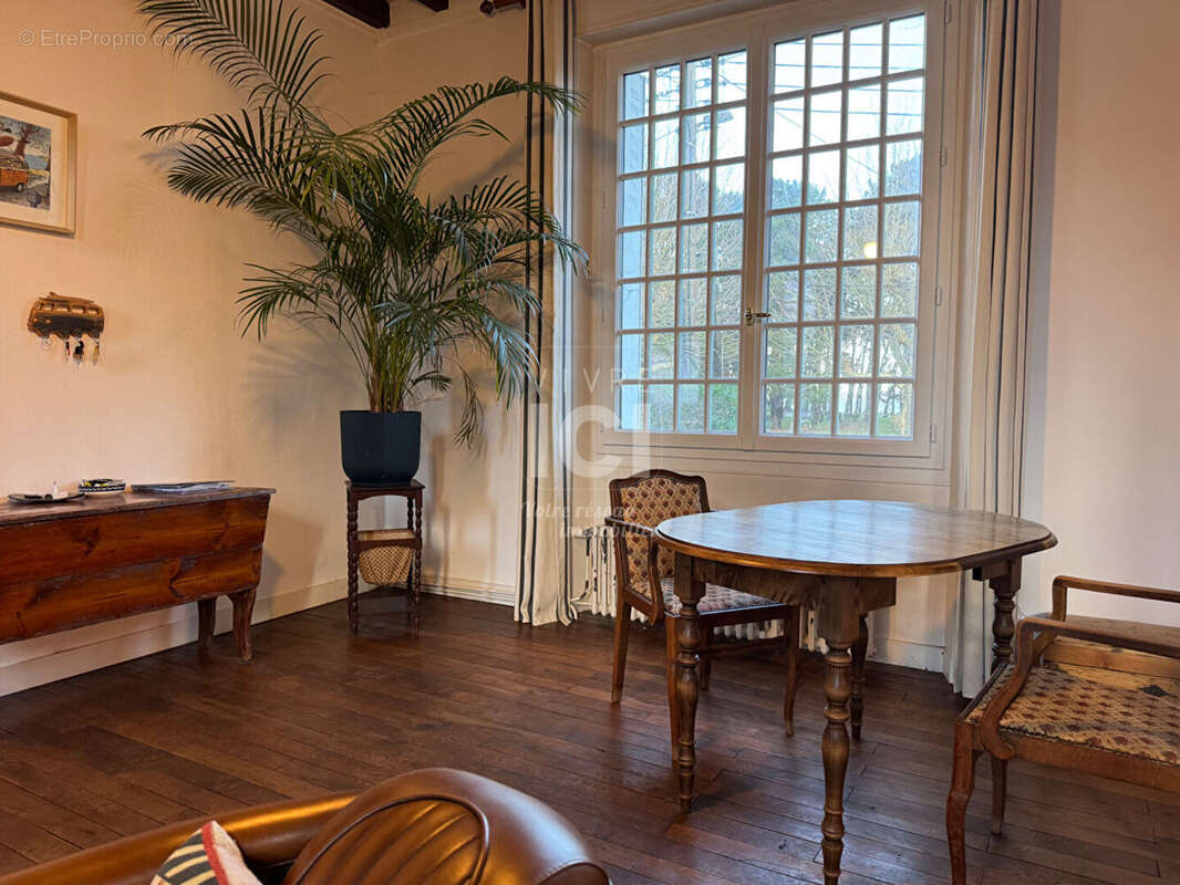 Maison à PAIMBOEUF