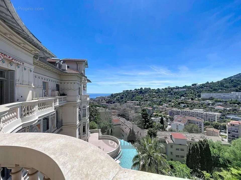 Appartement à MENTON