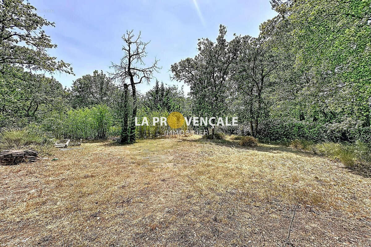 Maison 197 m² à Pourrieres  - photo 6