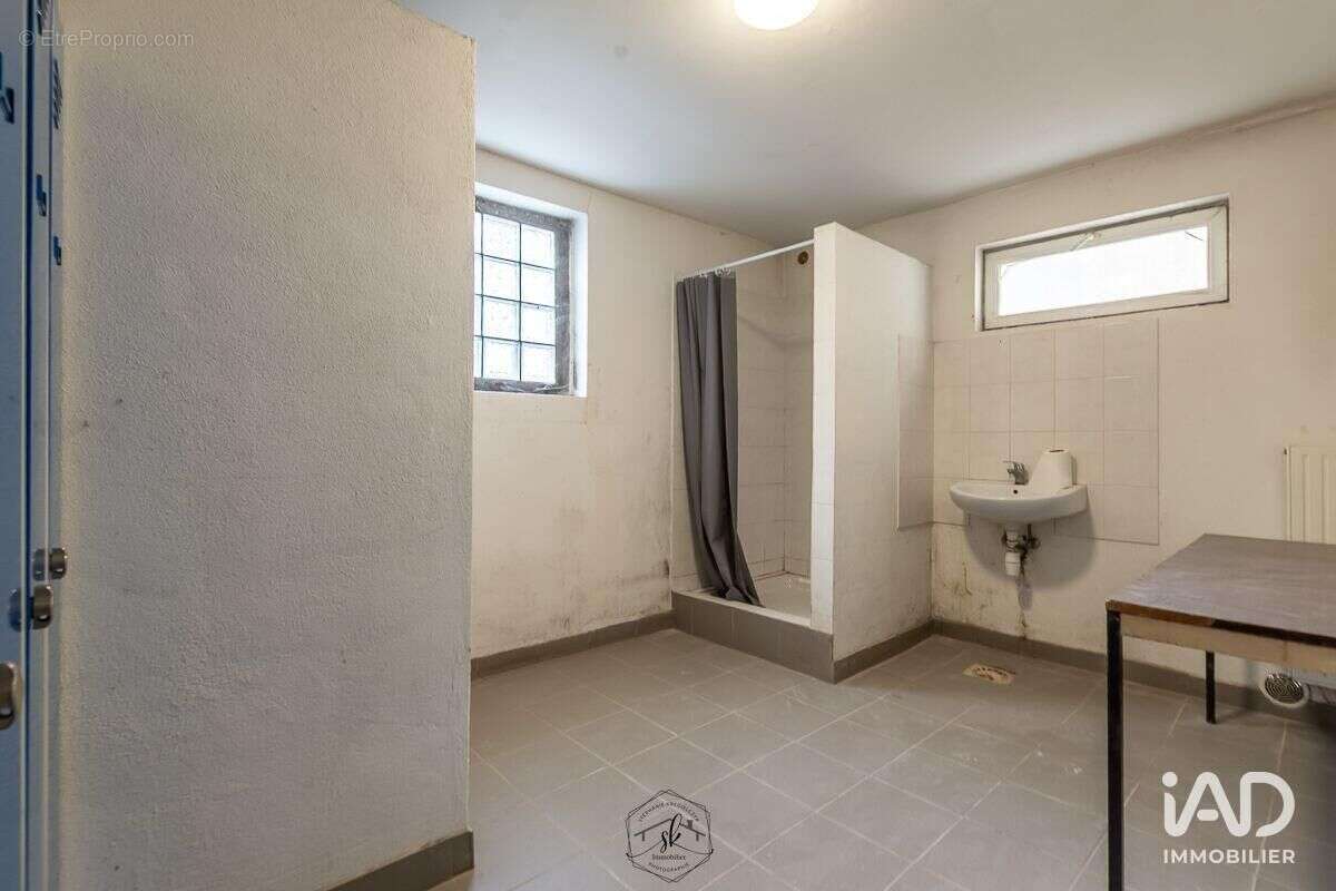 Photo 7 - Commerce à LE BAN-SAINT-MARTIN