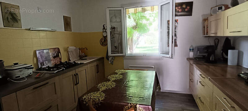 DIGNE-LES-BAINS (04) MAISON de PLAIN PIED de 75 m2 avec terrain de 773 m² et garage - photo 8