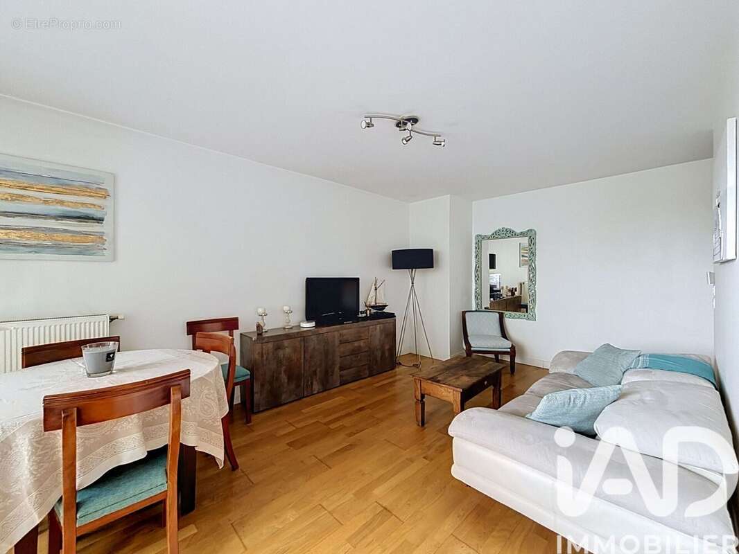 Photo 8 - Appartement à RUEIL-MALMAISON