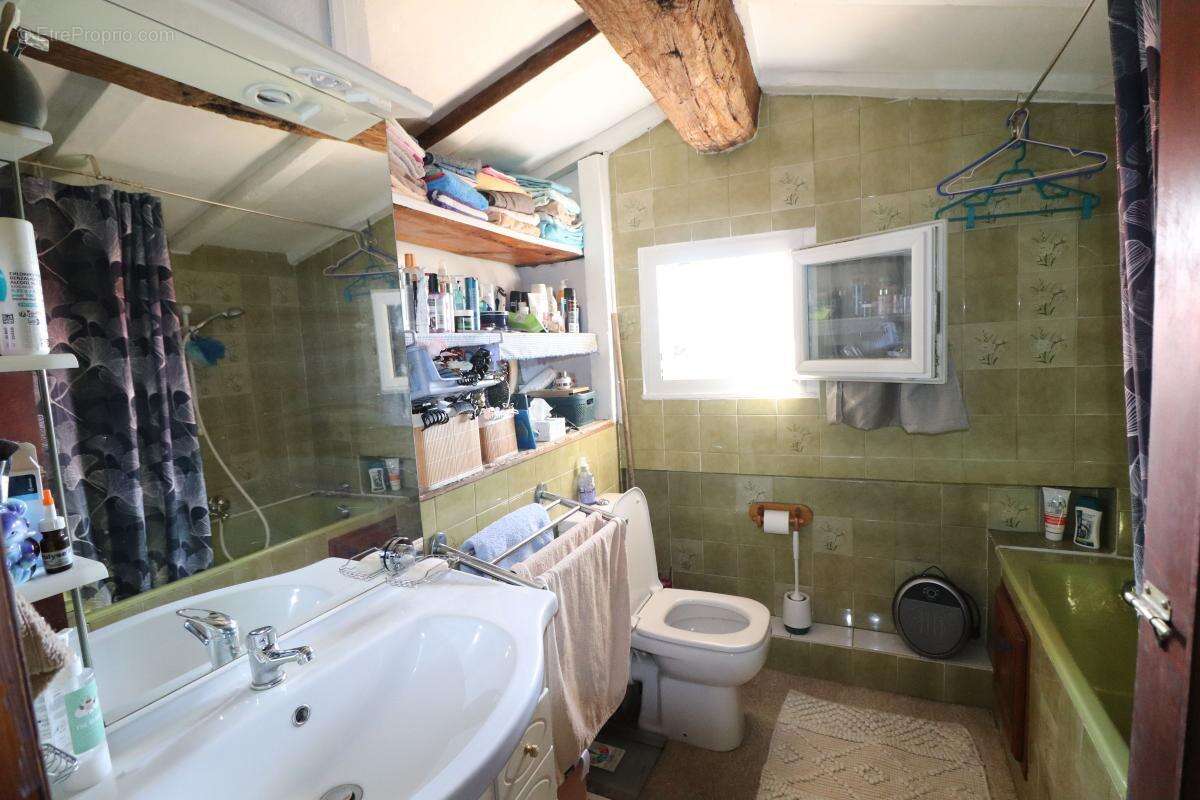 Maison à TOURRETTE-LEVENS