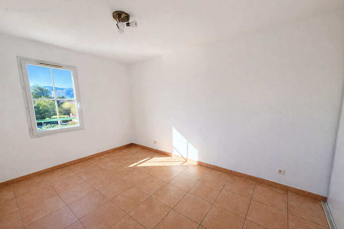 Appartement à MONTELIMAR