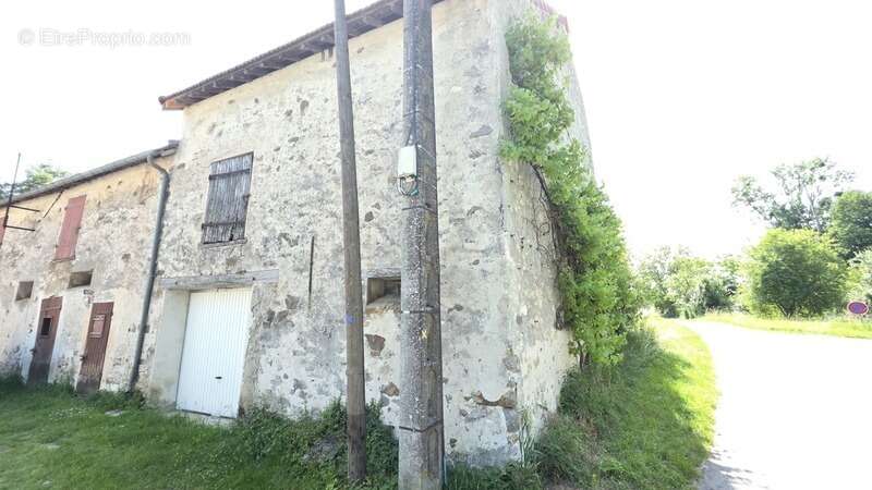 VERDELOT - Quartier de la COUARDE - Maison de 90m² - 4 pièces avec jardin et terrain fruitier - photo 15