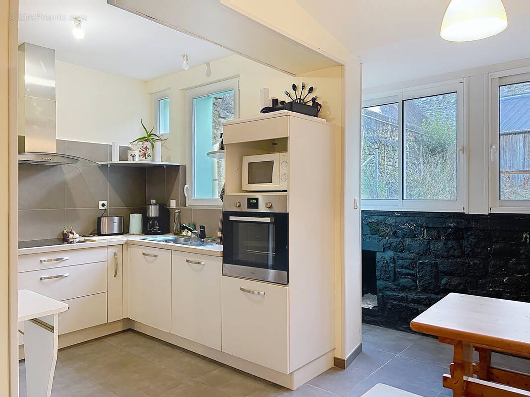 Maison à VILLEDIEU-LES-POELES