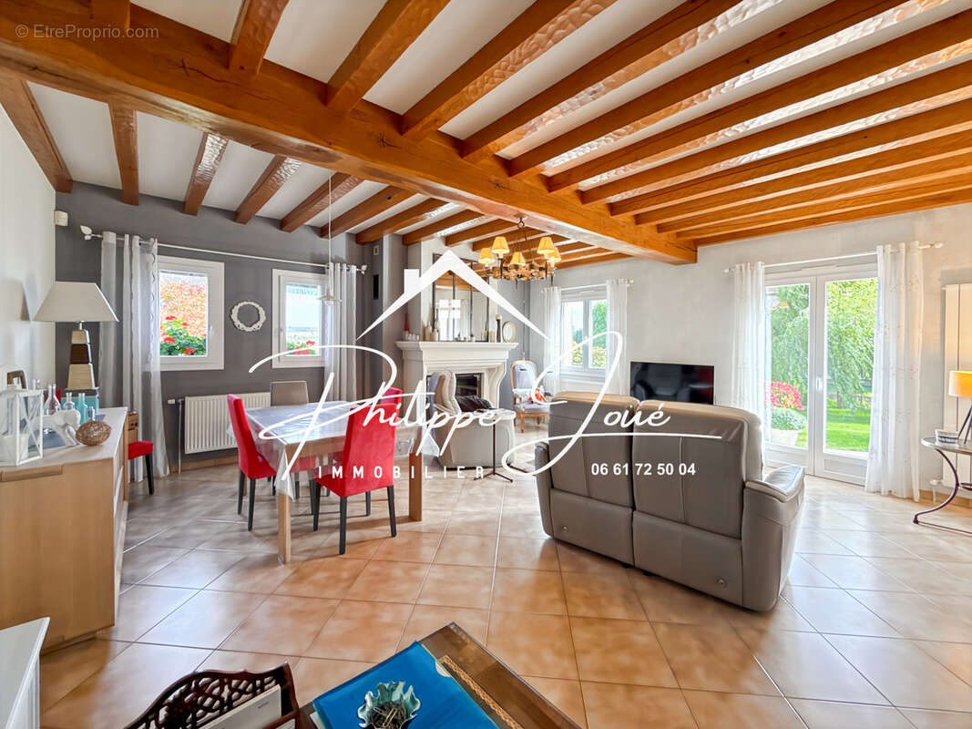 Maison à SAINT-DENIS