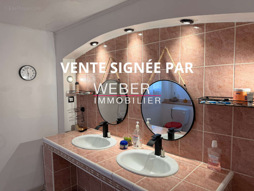 OLLIOULES - Maison 4 pièces 148 m2 - terrain 500 m2 - piscine - photo 12