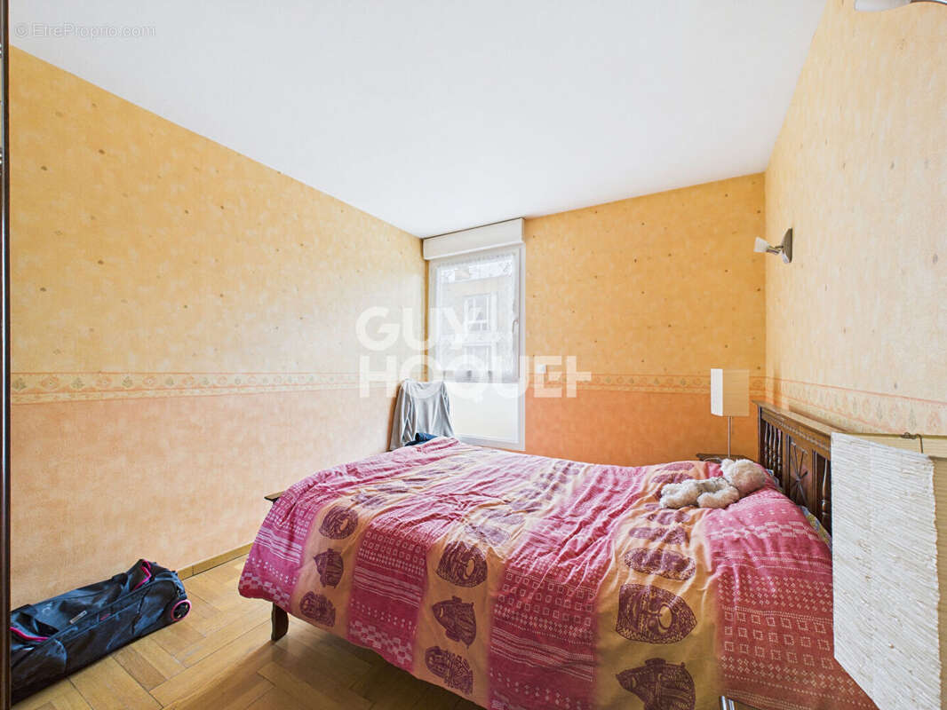 Appartement à SAINT-PIERRE-LES-ELBEUF