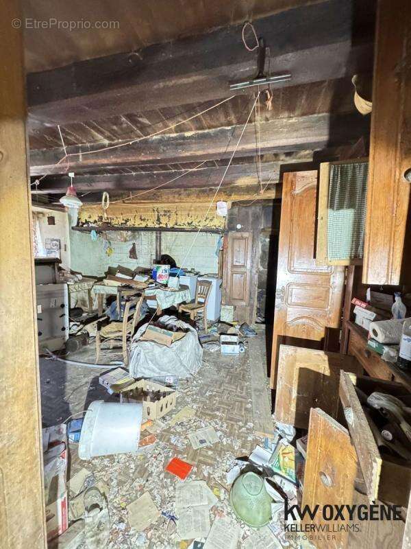 Maison à RIEUTORT-DE-RANDON