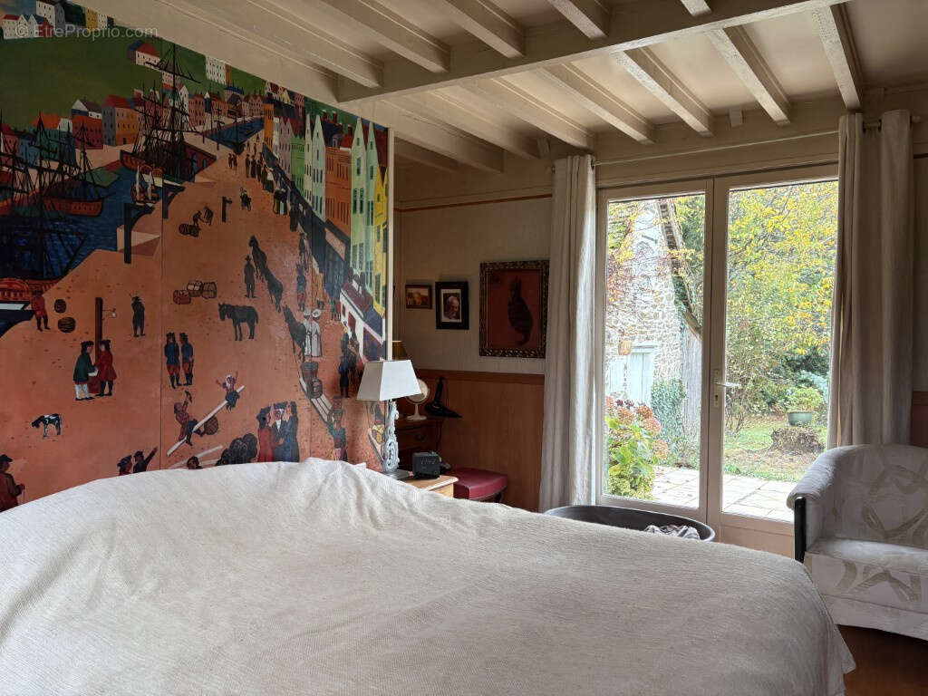 Maison à SAINT-SORNIN-LAVOLPS