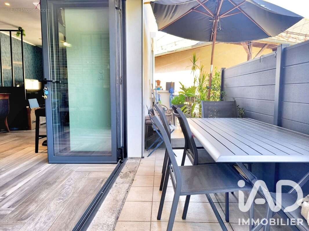 Maison 97 m² à Saint-Pierre-D'albigny  - photo 5