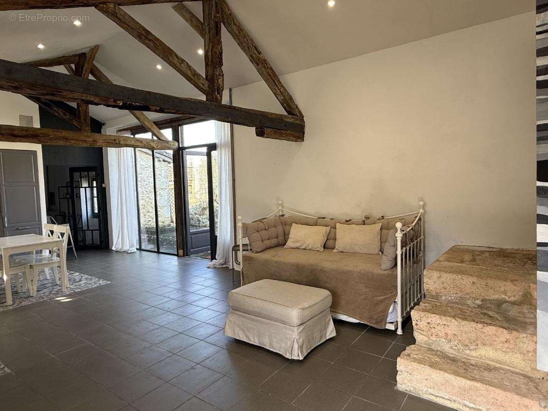 Maison à SAINT-CLAR